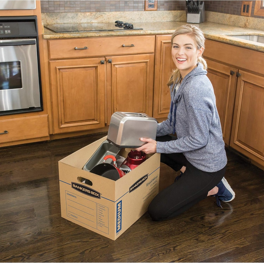 bankers-box-medium-classic-moving-box-20-4.jpg