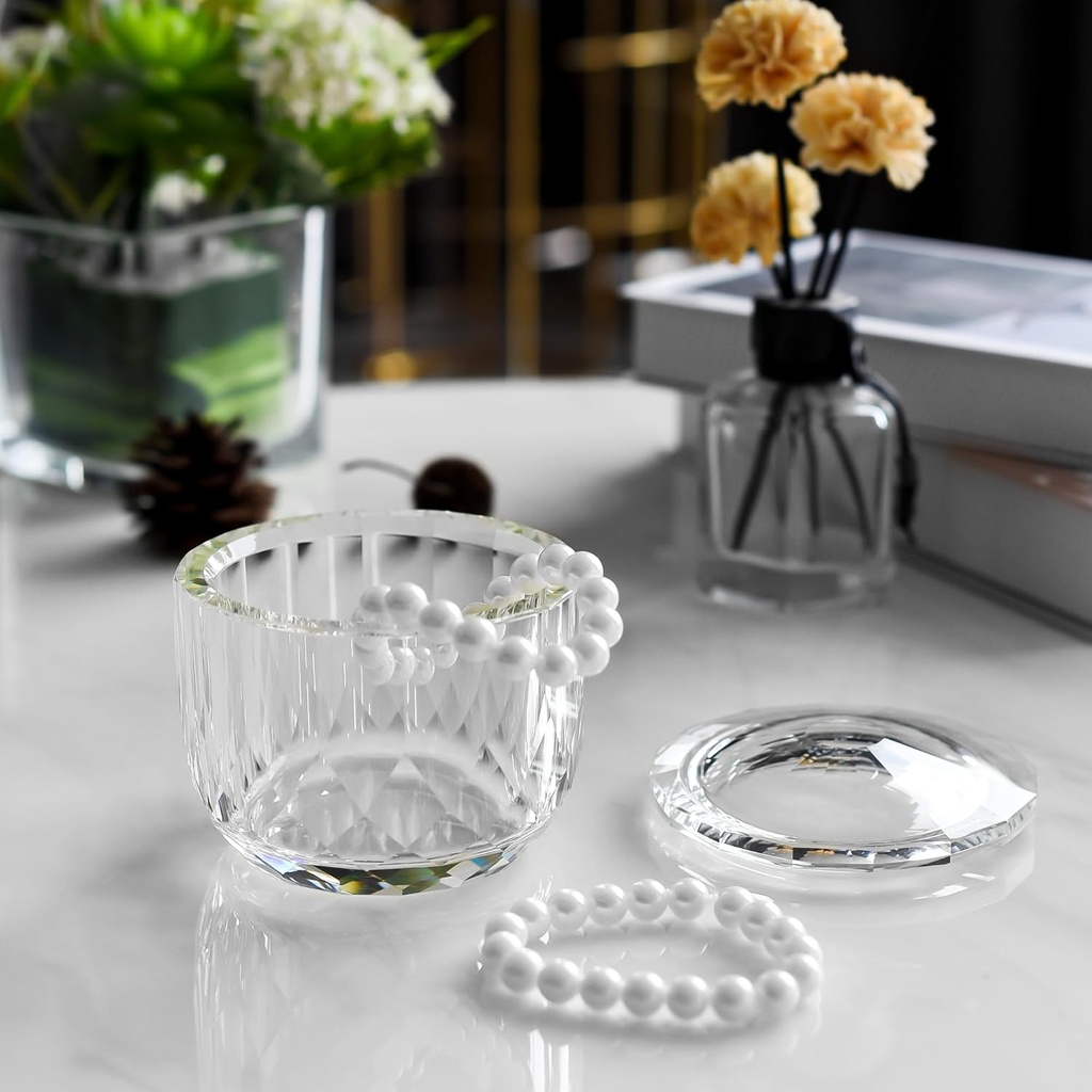 kitcom-crystal-candy-dish-with-lid-hand--4.jpg
