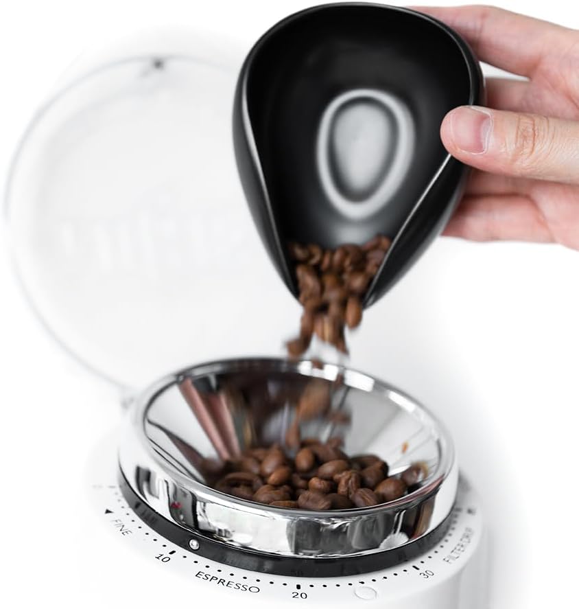 coffee-bean-dosing-cup-and-spray-bottle--3.jpg