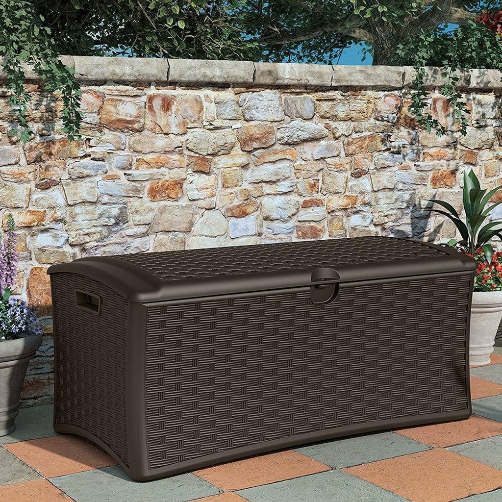 suncast-72-gallon-capacity-easy-assembly-5.jpg
