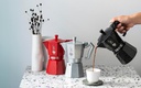 bialetti-mocha-exclusive-black-3-cup-ope-4.jpg