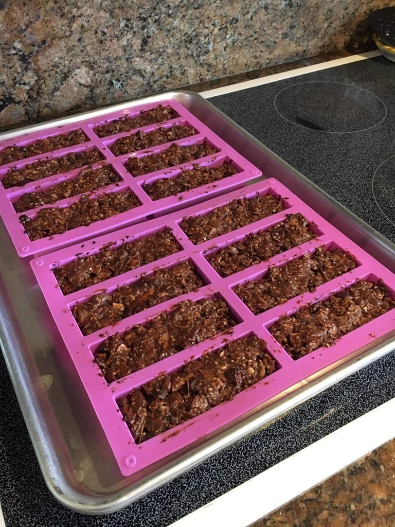 palksky-2-pcs-8-cavity-rectangle-granola-2.jpg
