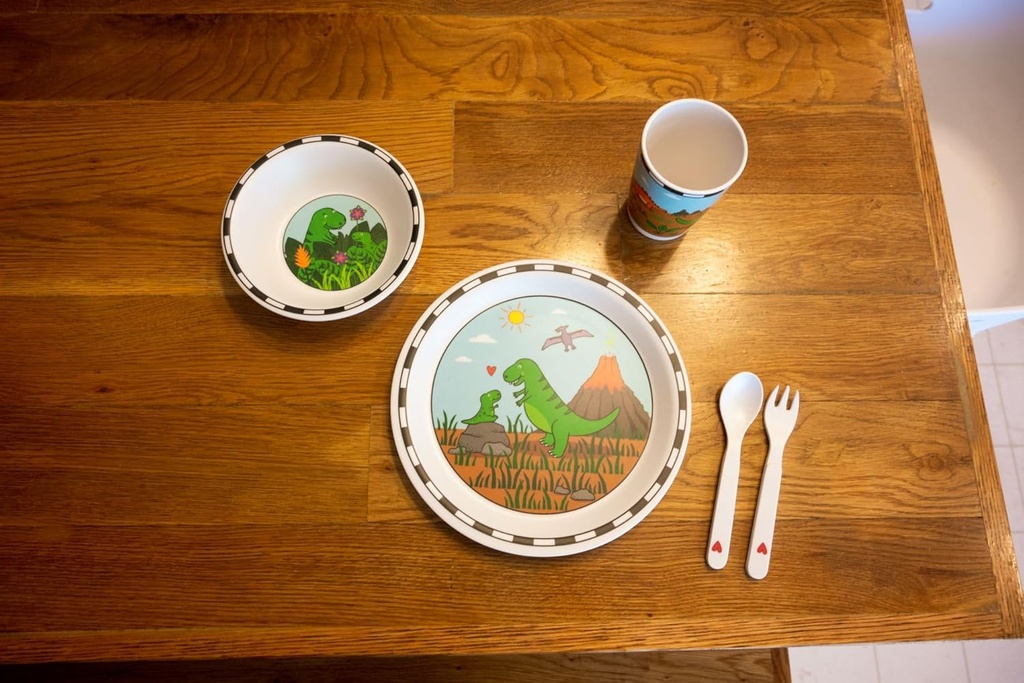 dinosaur-bamboo-dish-set-by-jack-rabbit--3.jpg