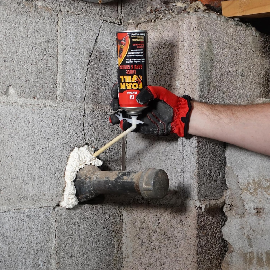 red-devil-0909-spray-foam-fill-large-gap-6.jpg