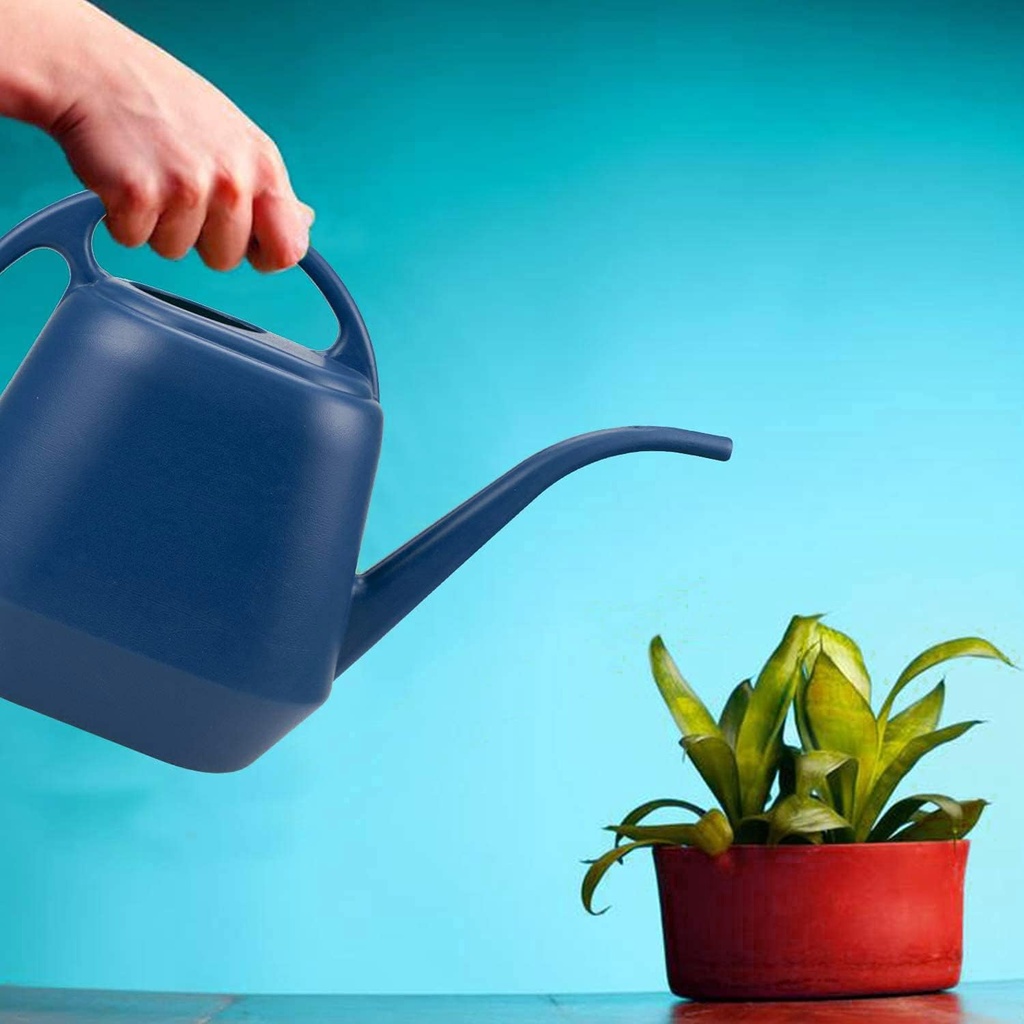 fasmov-plastic-watering-can-blue-1-gallo-5.jpg