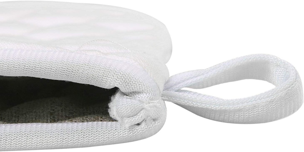 candle-holder-on-dining-table-oven-mitts-6.jpg