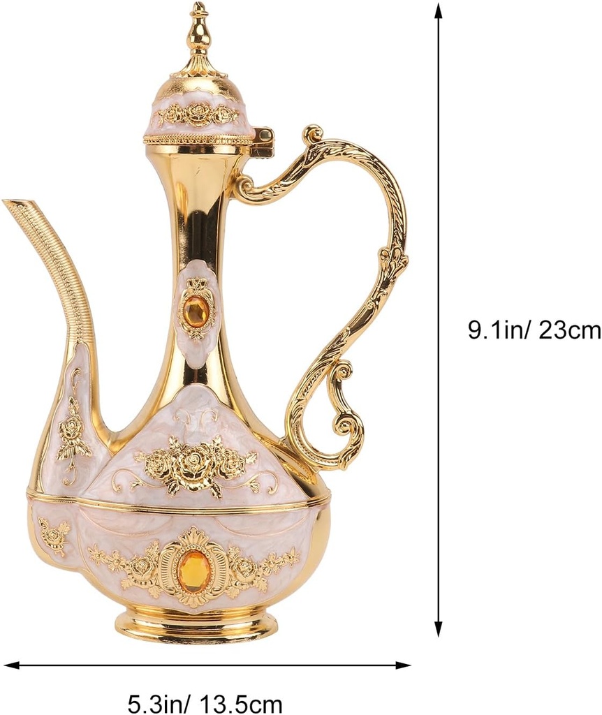 pretyzoom-small-decorative-wine-decanter-4.jpg